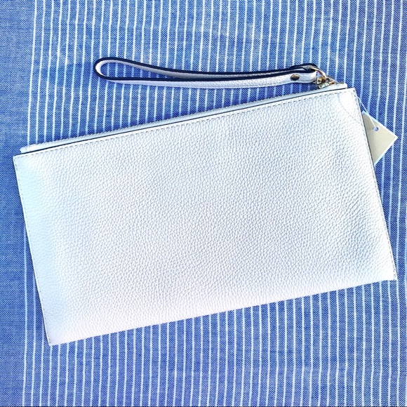 ✨HPx2✨ [Michael Kors] Jet Set Leather Wristlet - Picture 4 of 8